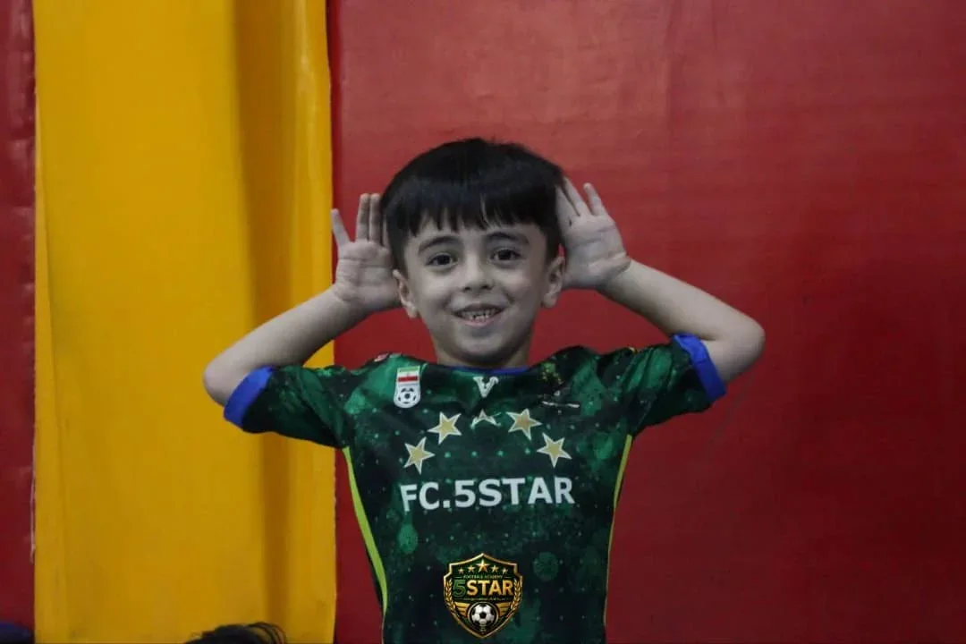 مدرسه فوتبال ۵ ستاره 4