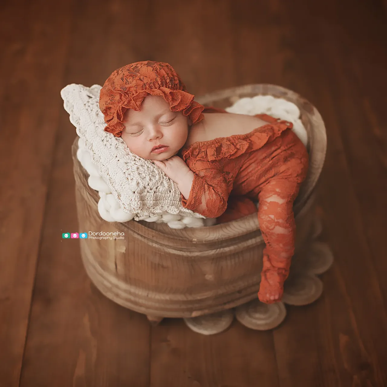 آتلیه تخصصی نوزاد دردونه ها 2