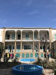 خانه مؤتمن الاطباء