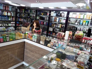 لوازم آرایشی و بهداشتی احسان
