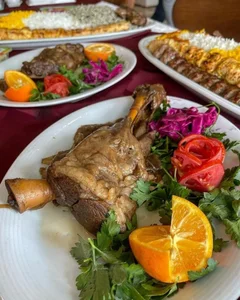 آشپزخانه و رستوران یلدا 2