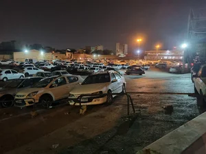 پارکینگ فروشگاه رفاه