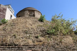 آب‌انبار میرزا مهدی