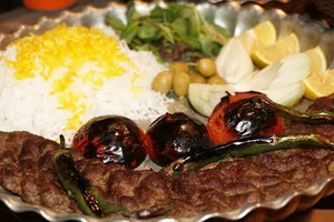 چلوکباب ذغالی میزبان