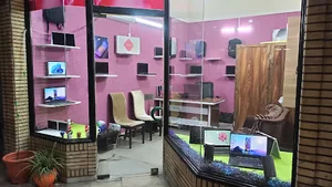 فروشگاه لپ تاپ تکنوموج