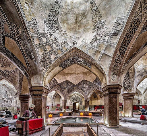حمام تاریخی وکیل