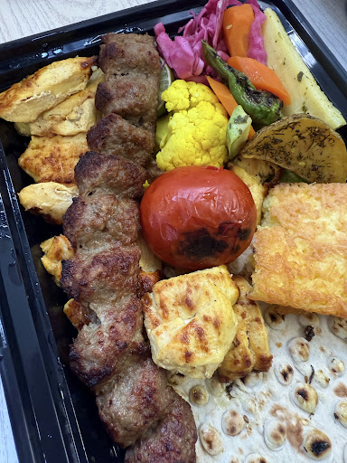 تهیه غذای فرش