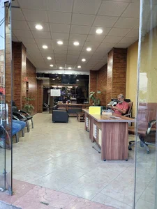 مشاور املاک هجرت