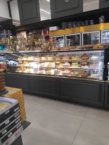 شیرینی سرای نوری