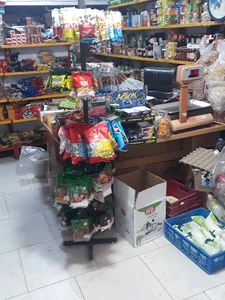 سوپرمارکت فرشاد