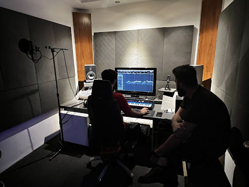 Whale studio