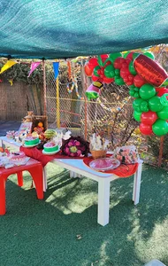مهدکودک چتر سفید