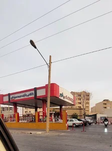 پمپ بنزین فجر