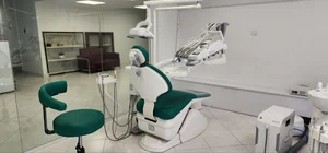 دندانپزشکی میخک رویال