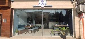 Kelaj Cafe / کافه کلاج