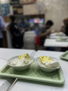 بستنی و پالوده نمونه