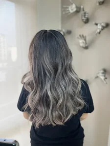 مرکز خدمات تخصصی رنگ و کراتین نسا 3