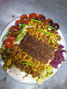 رستوران سنتی زیتون