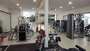 مجموعه ورزشي بانوان ويوا