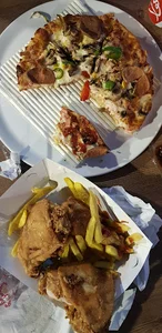 دارتلا پیتزا
