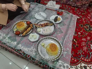 کافه‌رستوران‌ ترنج‌ طلایی