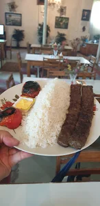 چلو کباب سلامت