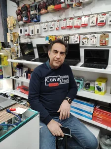 کامپیوتر و موبایل هشت