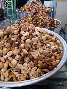 آجیل و تخمه داغ آرمان 5