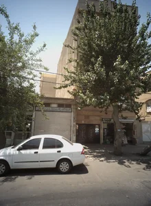 فروشگاه رنگ و لوازم ساختمانی