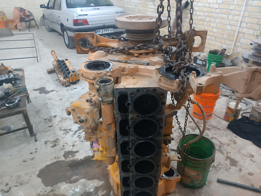 تعمیرگاه صنعت لودر اقایی