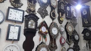 ساعت نگین