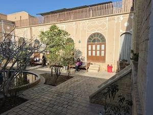 اقامتگاه سنتی خانه سبز