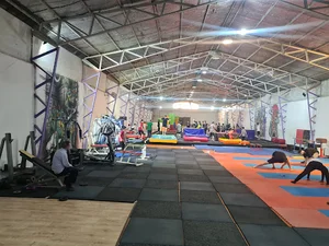 باشگاه ژیمناستیک آزادی