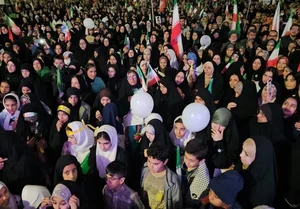 تولید محتوا برای شبکه های مجازی نوری