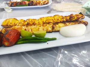 رستوران نمونه