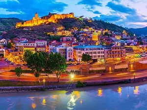 جاهای دیدنی گرجستان؛ سفری رازآلود در دل تاریخ - وبلاگ اسنپ تریپ