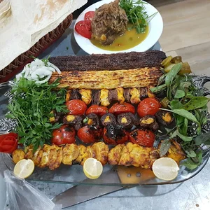 Almas Restaurant