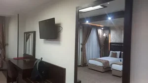 هتل گسترش 3