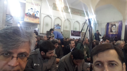 فروشگاه فرش حاج غلامعلی زاهدی