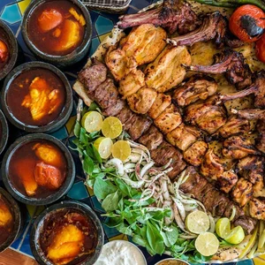 رستوران و سفره خانه دیاکو 4