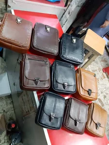 چرم و یراق ازاده