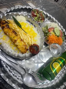 غذا خوری خان سالار 2