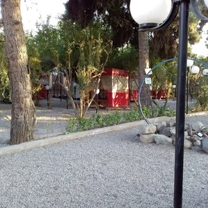 باغ رستوران سنتی پدر سالار