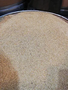 بورس خوراک پرندگان به دانه
