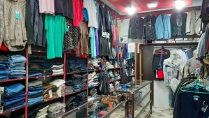 فروشگاه پوشاک آراز شاهنظری