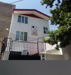 نگین آفاق شهر