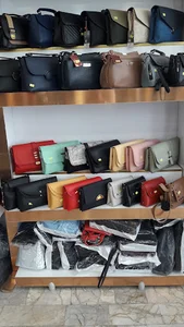 فروشگاه و تولیدی کیف حسینی