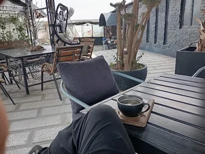 کافه رستوران منهتن