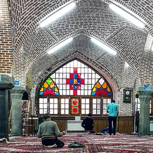 مسجد تاریخی مقبره