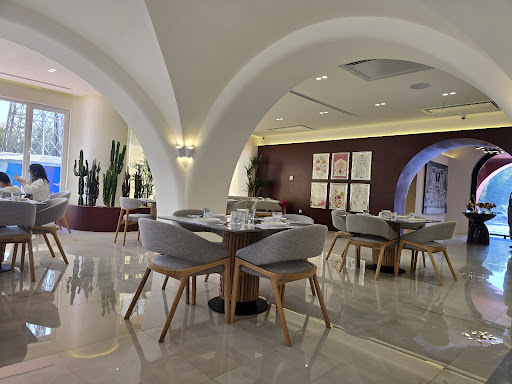Delan Cafe & Restaurant | کافه و رستوران دلان